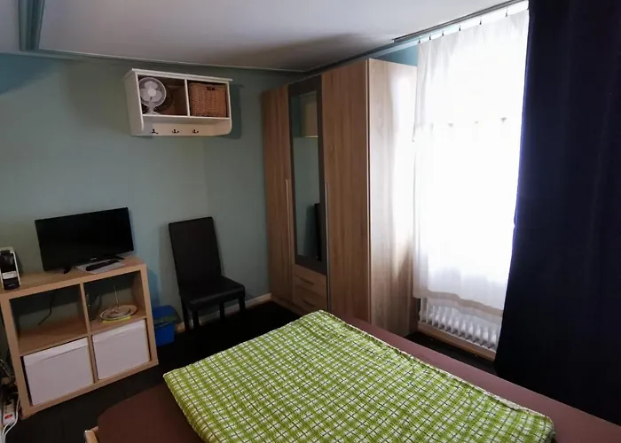 Allerhand Gaestezimmer *