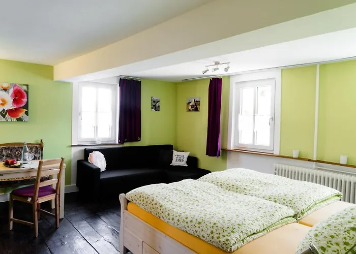 Allerhand Gaestezimmer 住宿加早餐酒店 Nohen