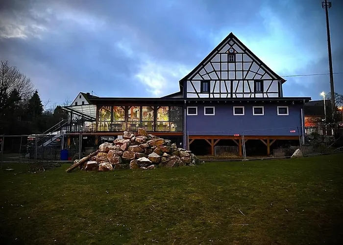 Allerhand Gaestezimmer 住宿加早餐酒店